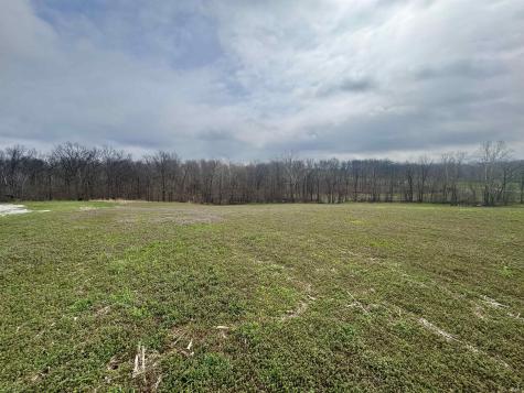 Off Us Highway 231 Loogootee IN 47553