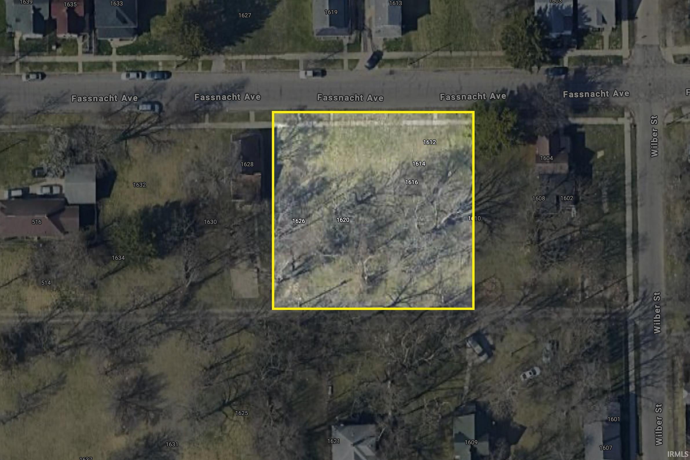 1614 Fassnacht Avenue South Bend IN 46628