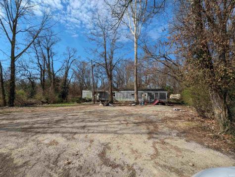 629 North Street Bloomington IN 47404