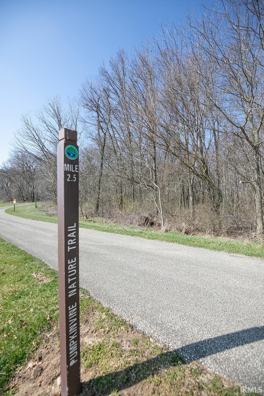 Ville County Road 127 Goshen IN 46528