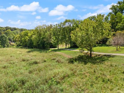 0 W Oakwood Lane Paoli IN 47454