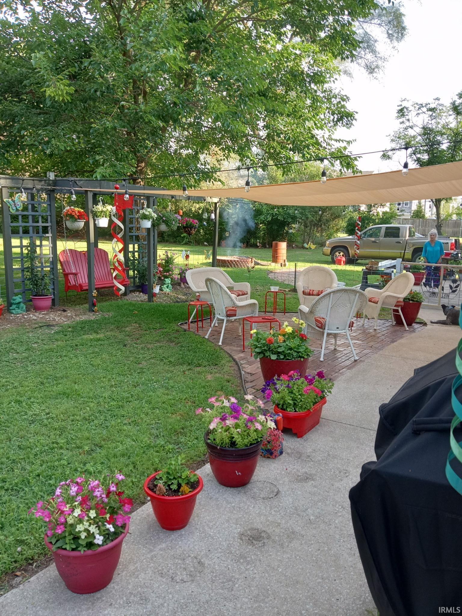 6005 N Fir Road Granger IN 46530