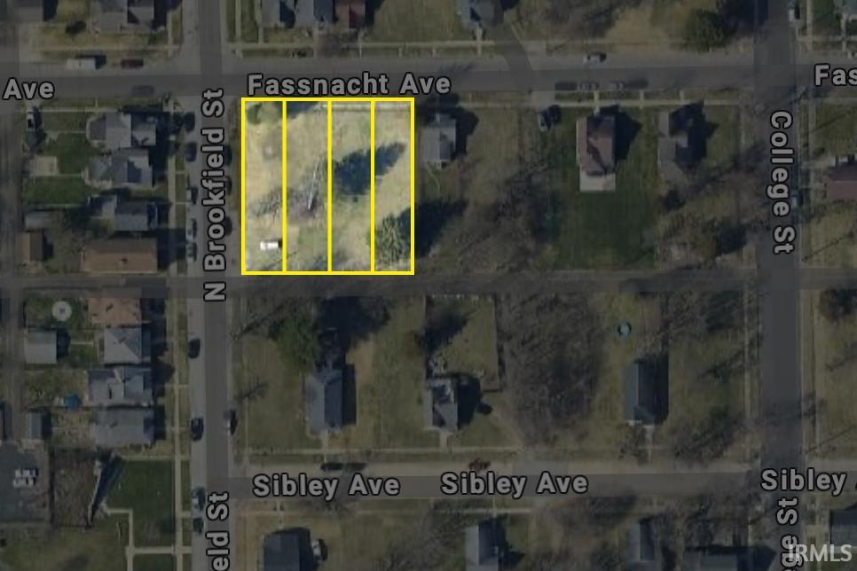 1810 Fassnacht Avenue South Bend IN 46628