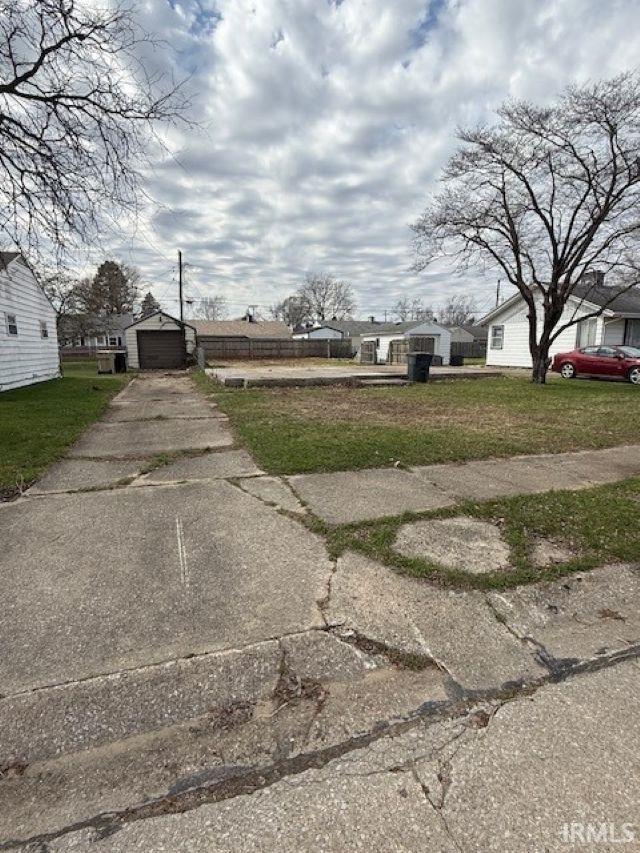 3621 Whitcomb Avenue South Bend IN 46614