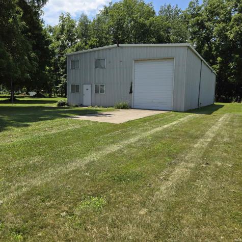 5877 Pine Road Plymouth IN 46563