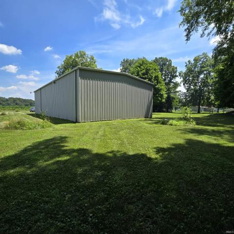 5877 Pine Road Plymouth IN 46563