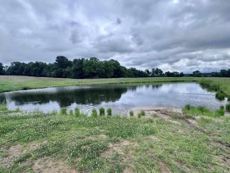 Off Us Highway 231 Loogootee IN 47553