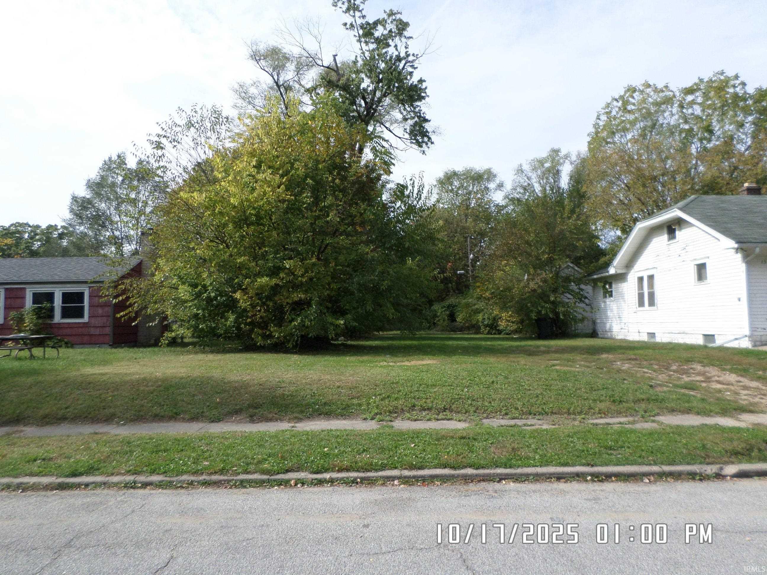 1305 N Johnson Street South Bend IN 46628
