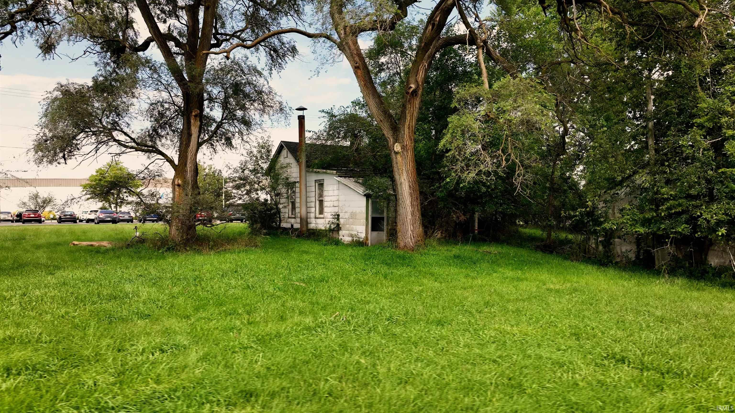 2001 W Crystal Lake Road Warsaw IN 46580