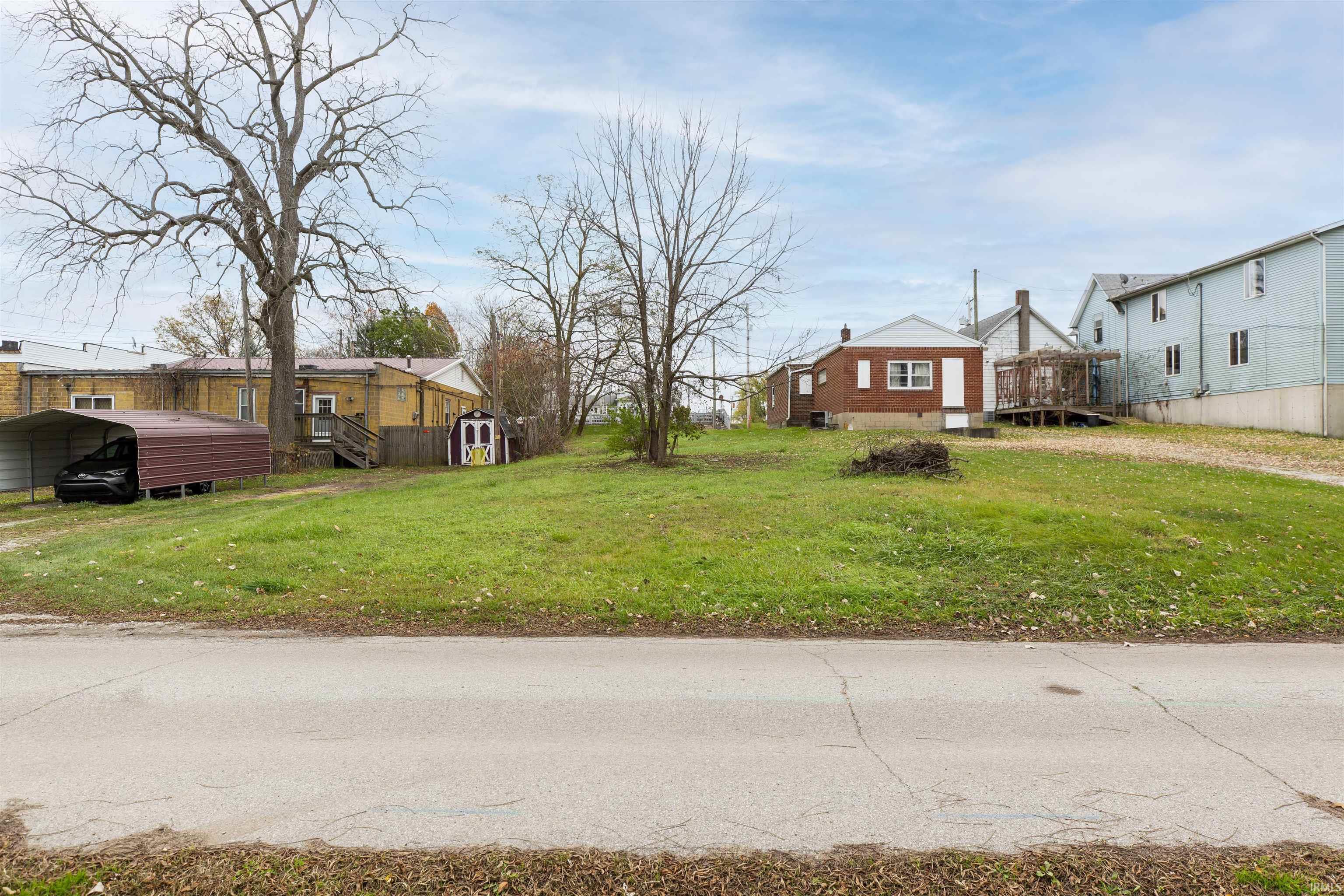 213 S Michigan Street Lakeville IN 46536