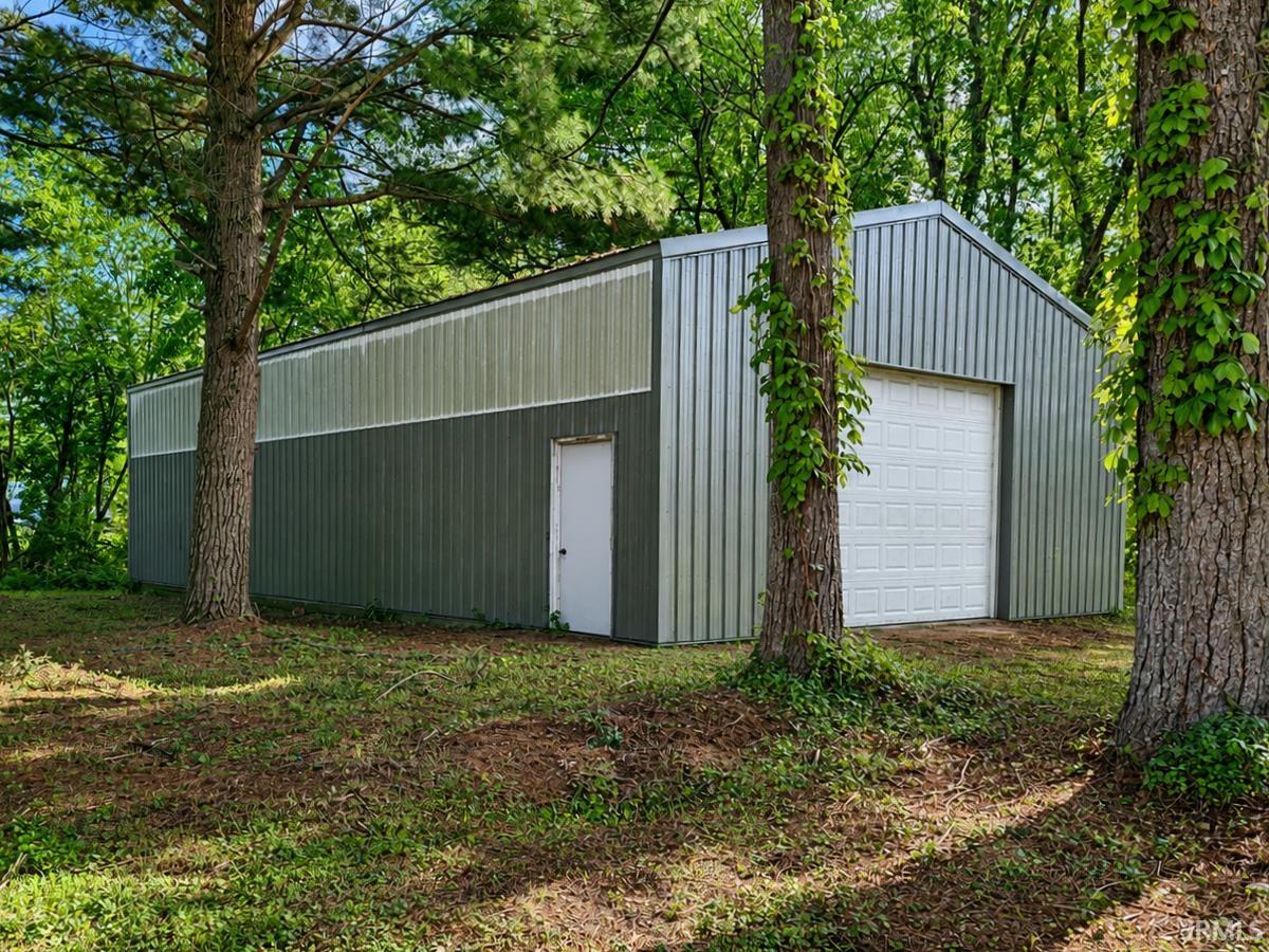 5323 E Pine Street Knox IN 46534