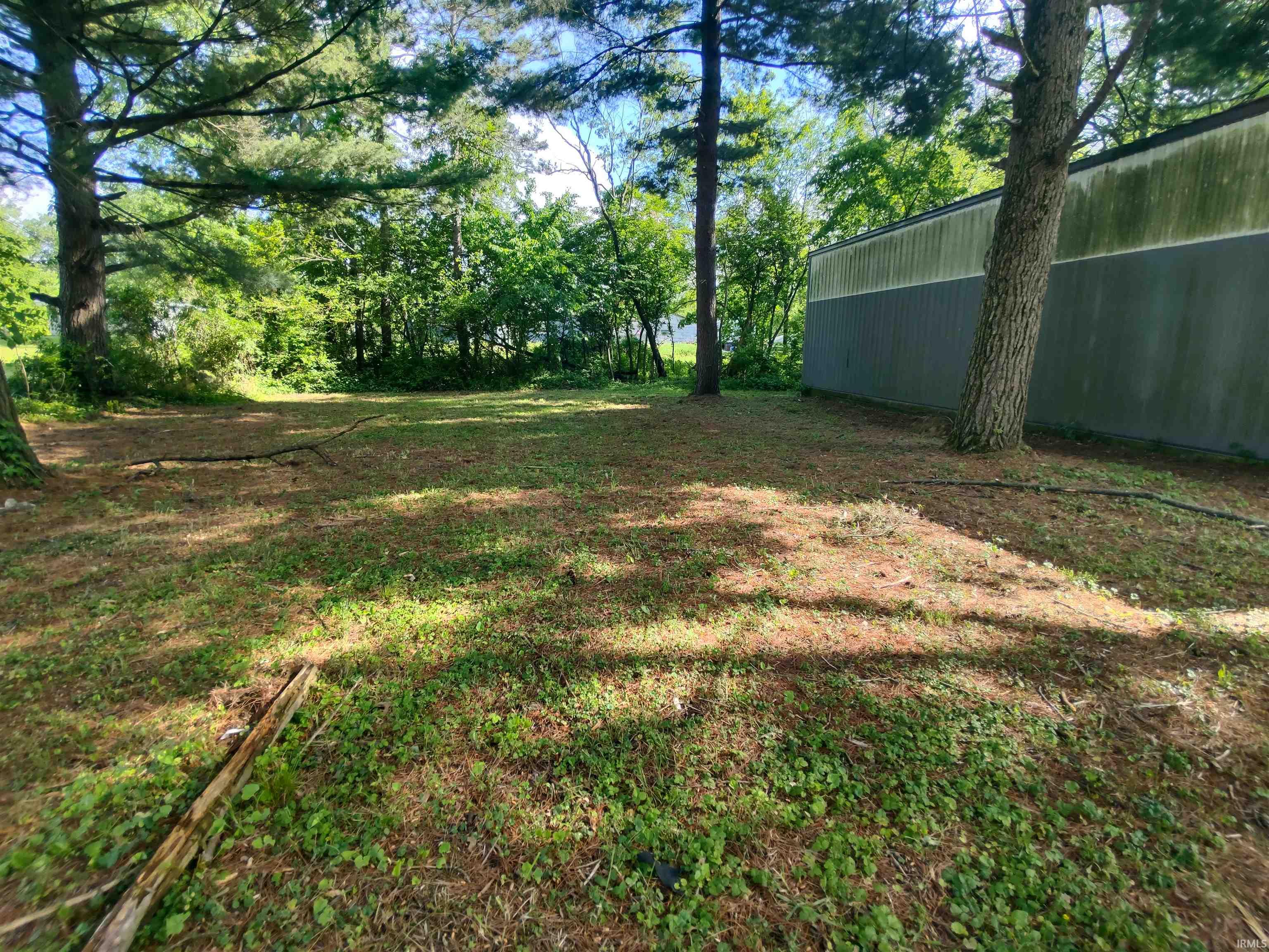 5323 E Pine Street Knox IN 46534