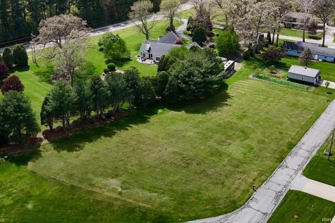 849 E Oak View Estates Winamac IN 46996