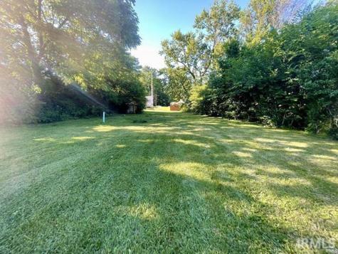 1611 Uhlhorn Street Evansville IN 47710