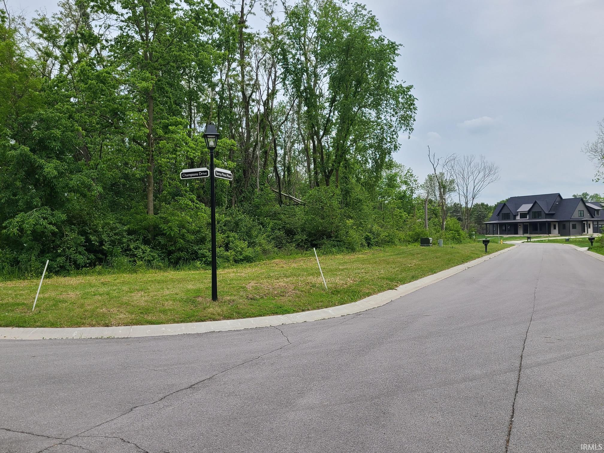 3723 Torrey Pines Parkway Fort Wayne IN 46814