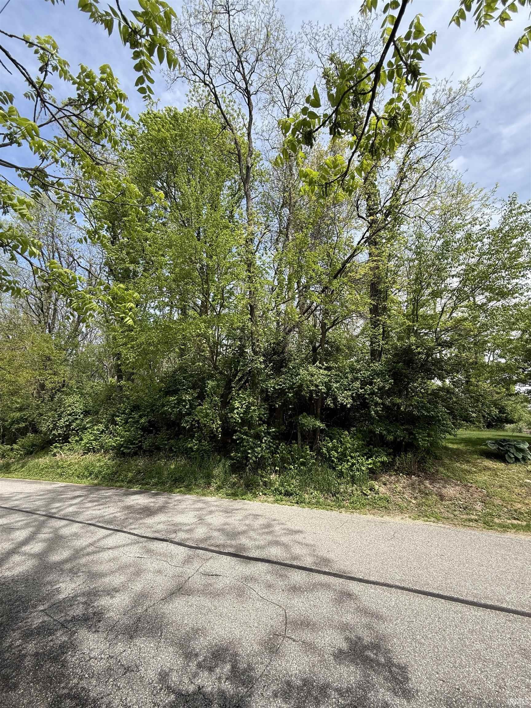 Vl 17991 County Road 112 Bristol IN 46507