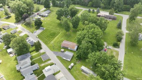 ****** Maple Street Warsaw IN 46580