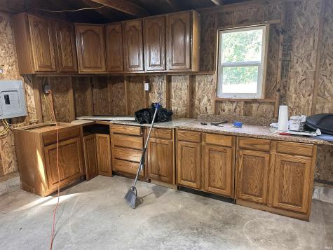 10275 E 1075 Road Galveston IN 46932