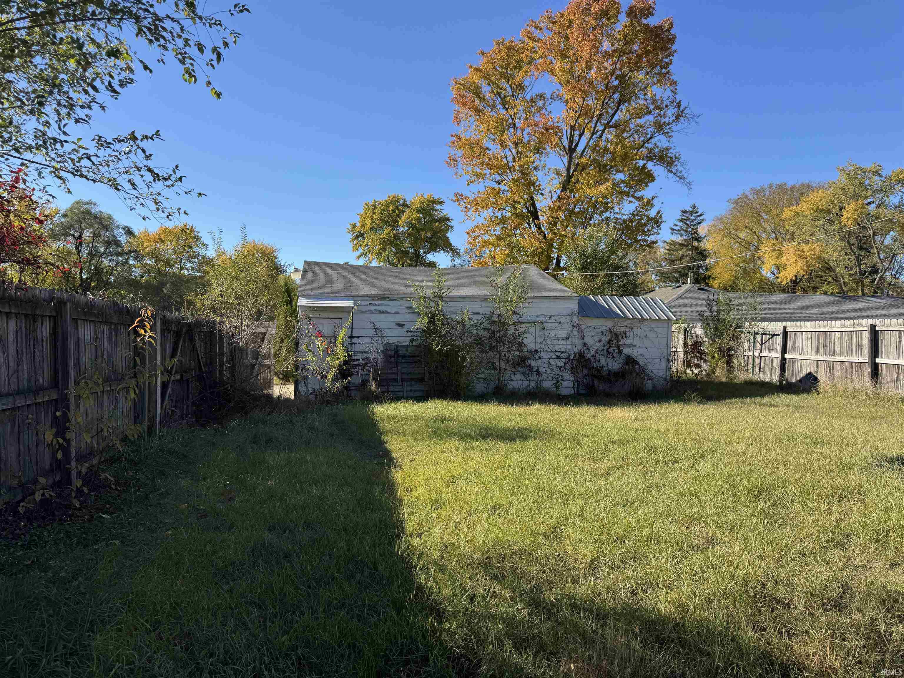 5217 W Colfax Avenue South Bend IN 46619