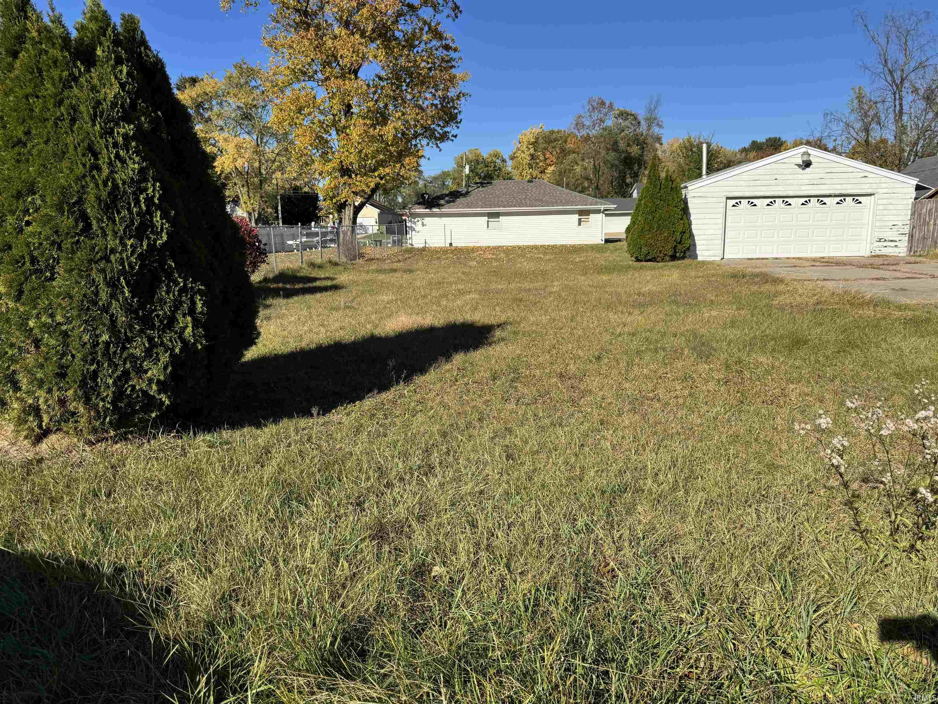 5217 W Colfax Avenue South Bend IN 46619