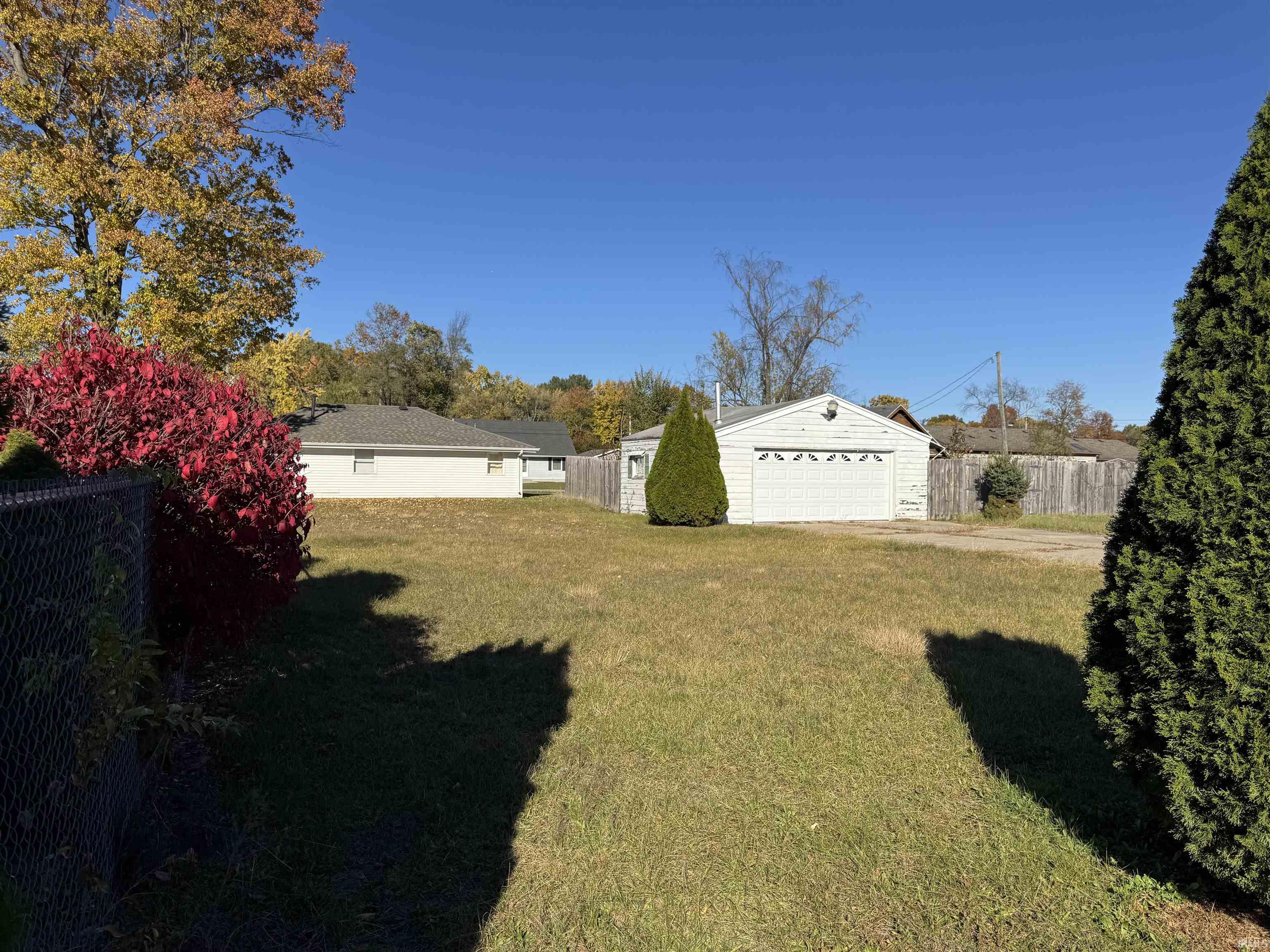 5217 W Colfax Avenue South Bend IN 46619
