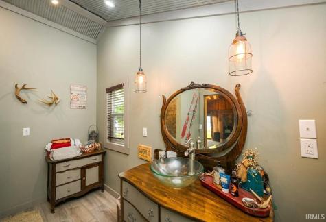 11710 W South Park Road Kewanna IN 46939