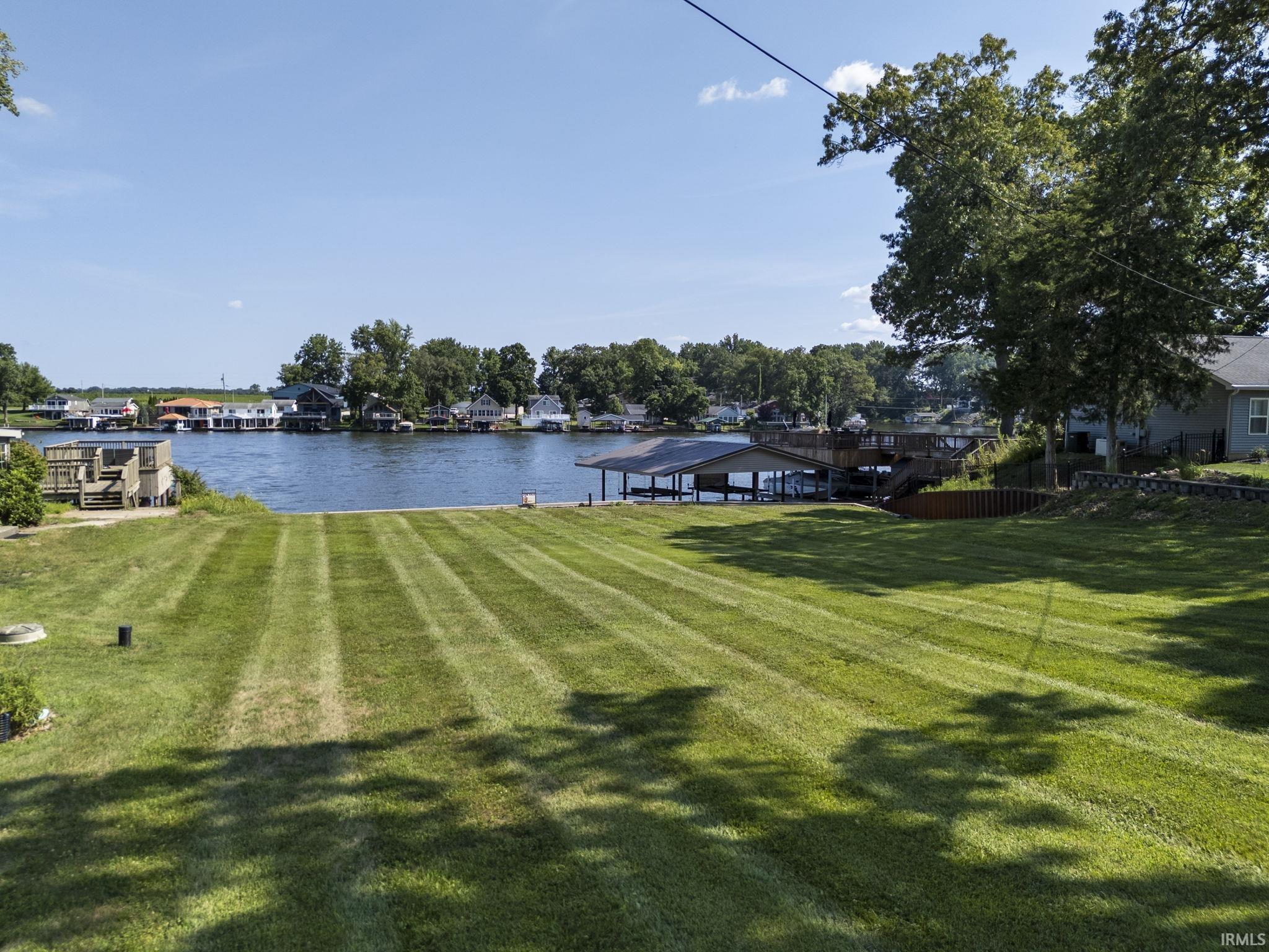 5224 E Quiet Water Court Monticello IN 47960