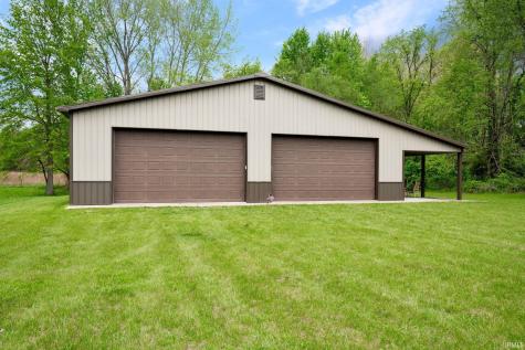 5224 E Quiet Water Court Monticello IN 47960