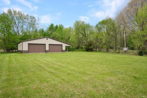 5224 E Quiet Water Court Monticello IN 47960