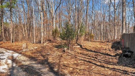 7594 N Shilo Road Unionville IN 47468