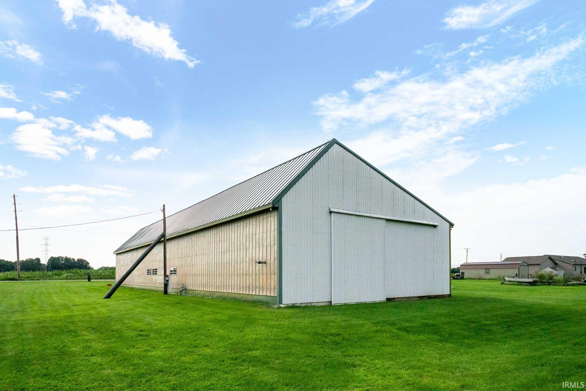 4456 N Thorn Road Walkerton IN 46574