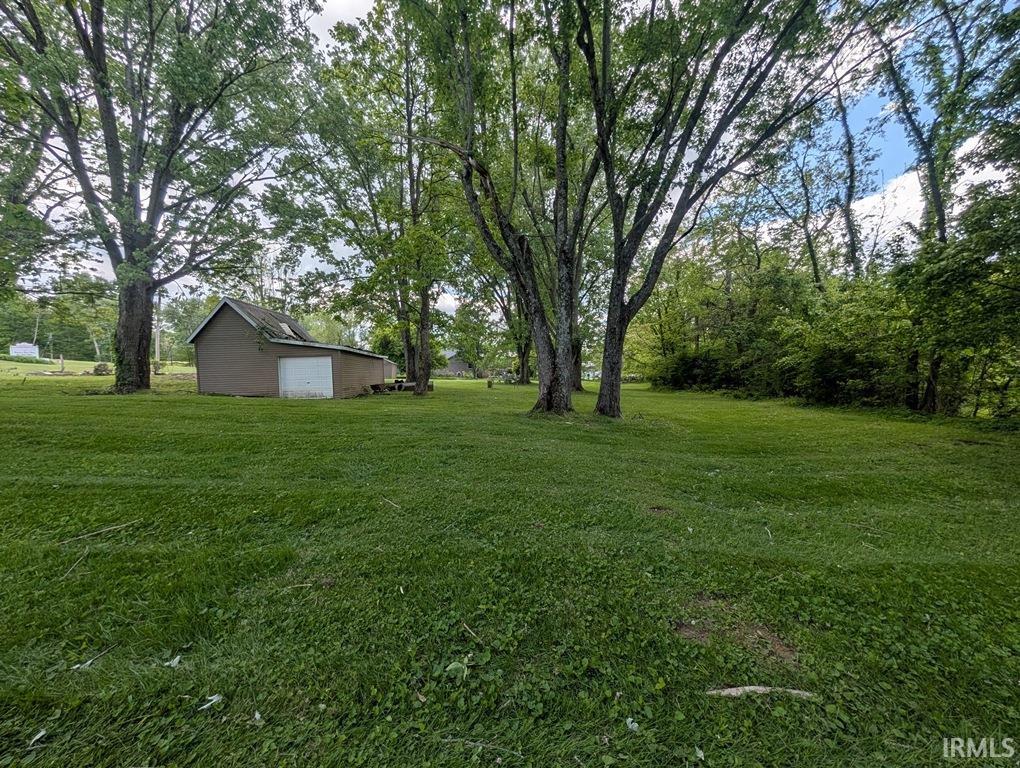 7558 S Strain Ridge Road Bloomington IN 47401