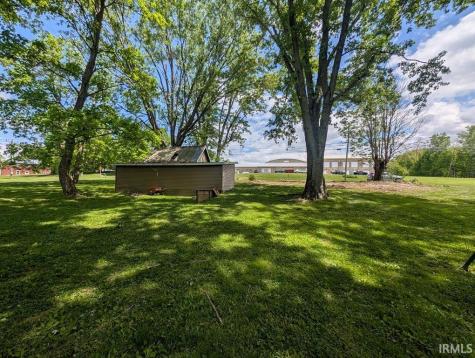 7558 S Strain Ridge Road Bloomington IN 47401