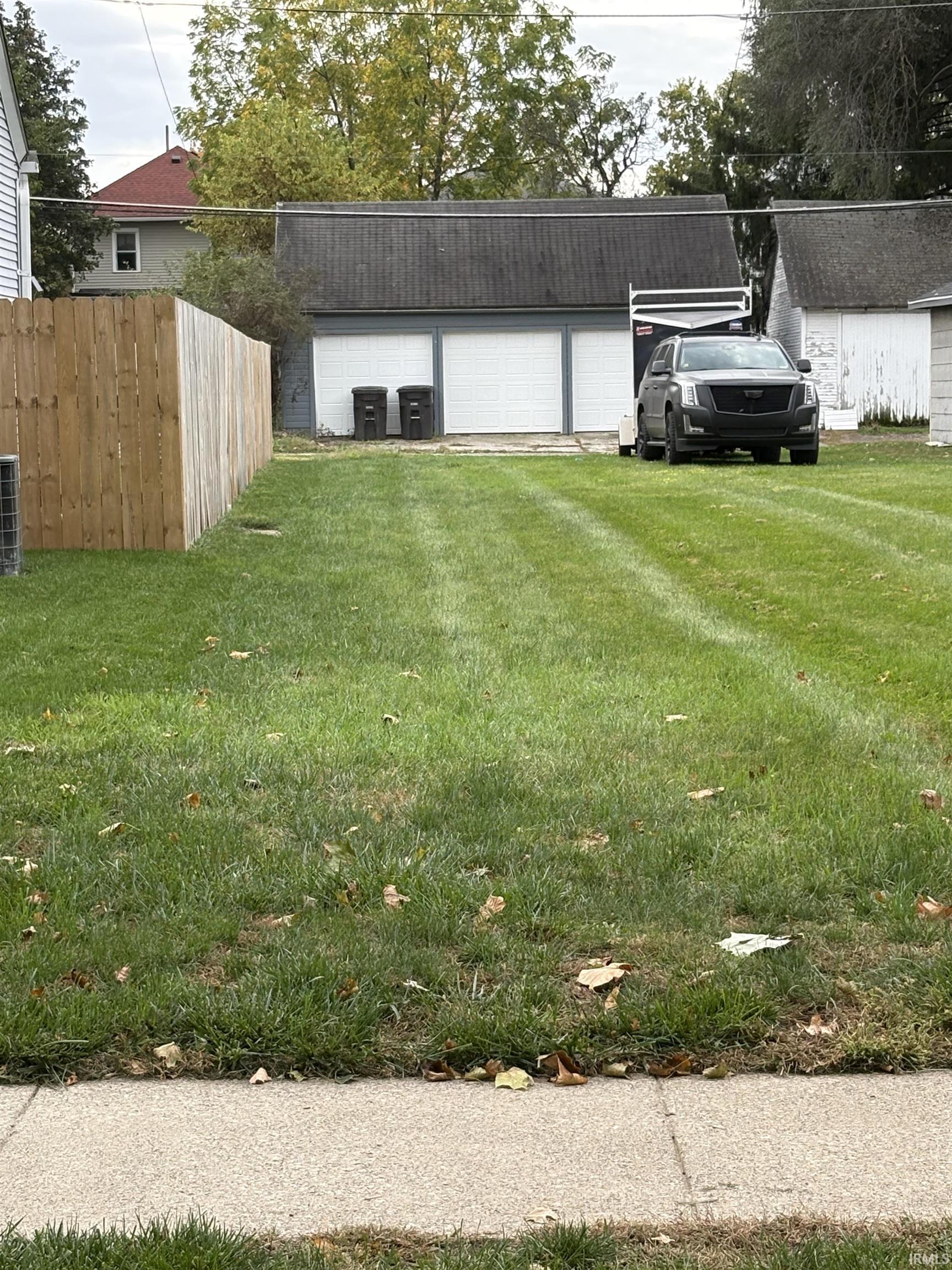 1433 Swinney Avenue Fort Wayne IN 46802