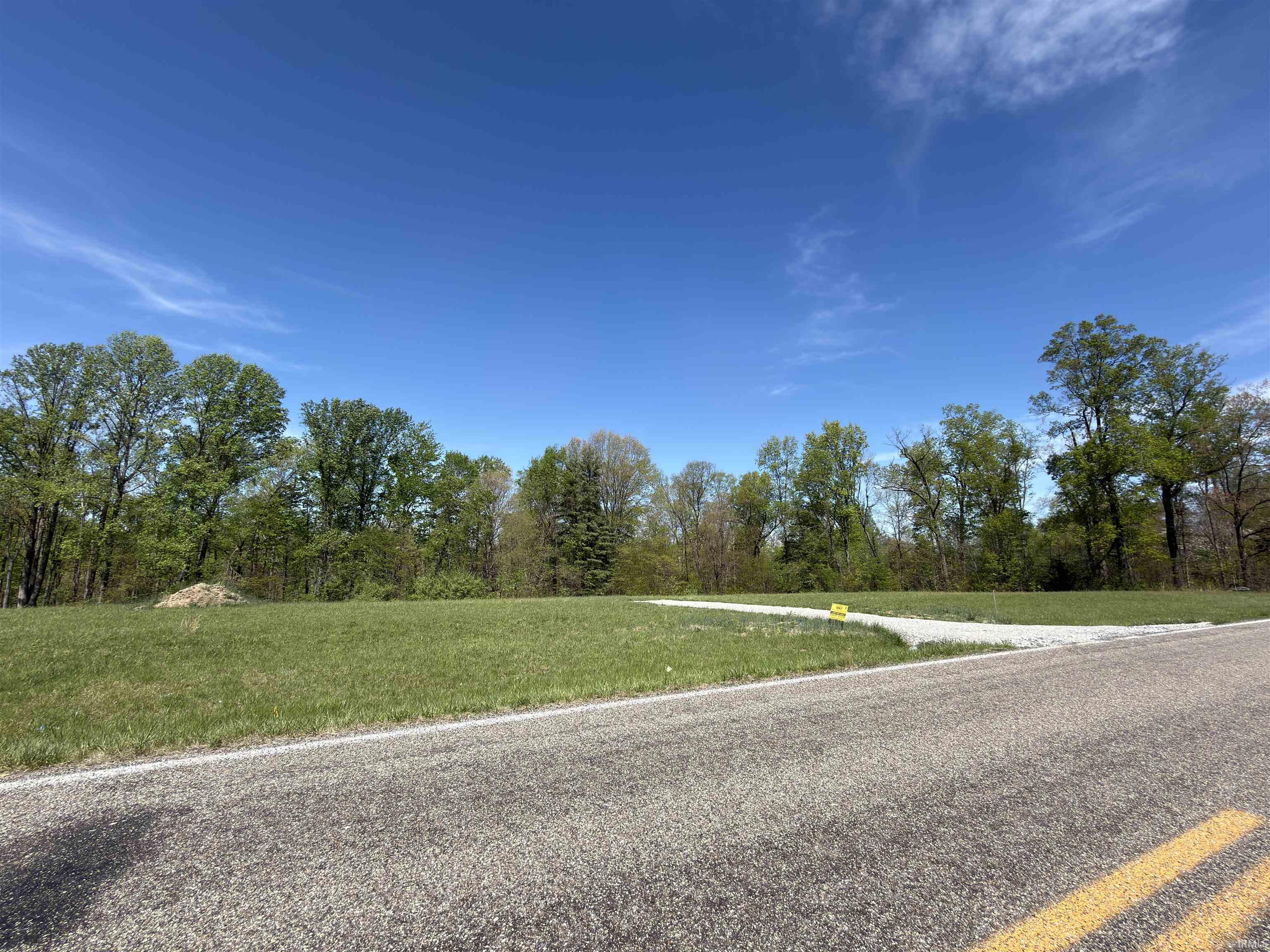 4.37 State Rd 45 Road Bloomfield IN 47424