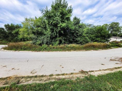 59339 Apricot Court South Bend IN 46614