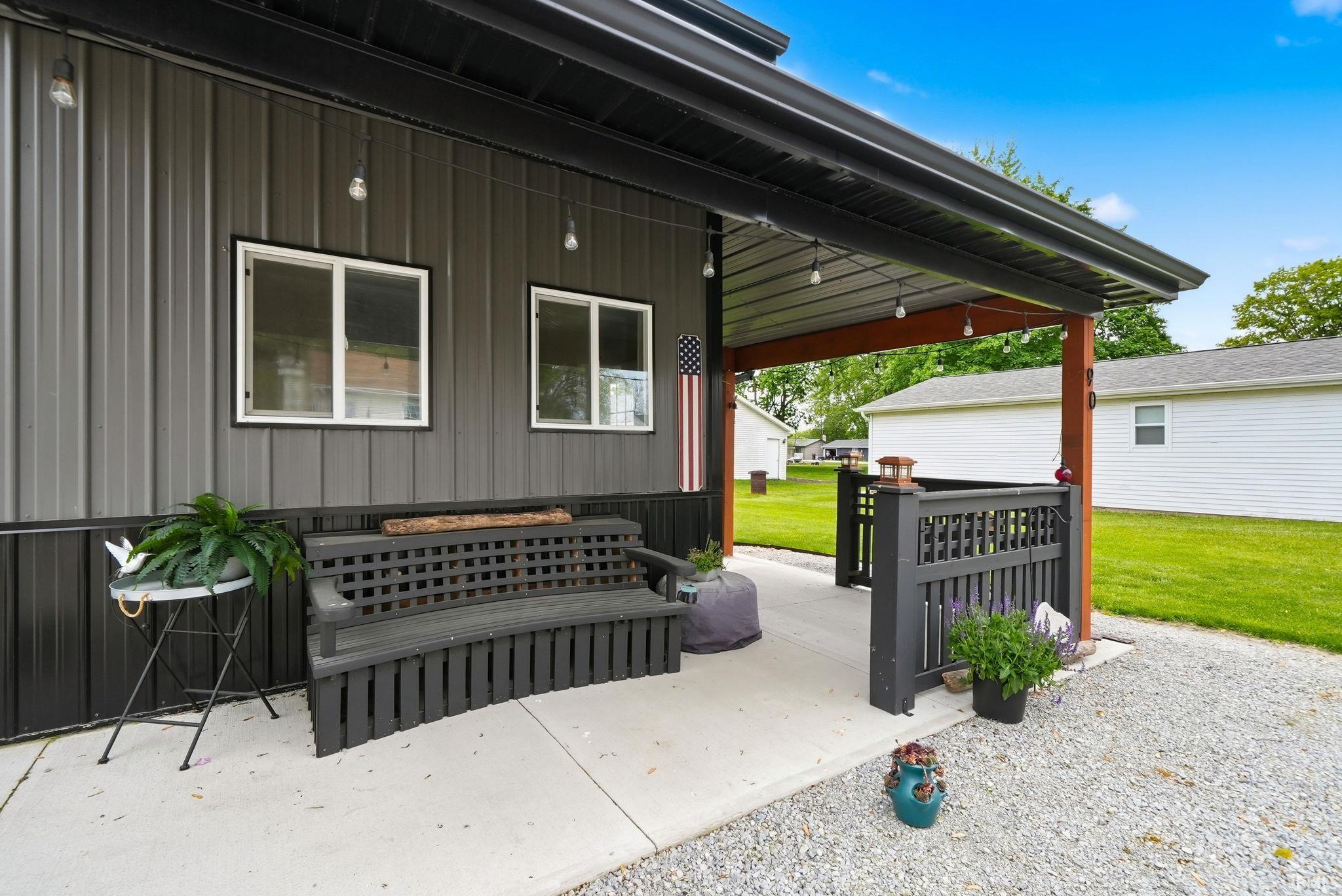 90 133 Lane Lagrange IN 46761