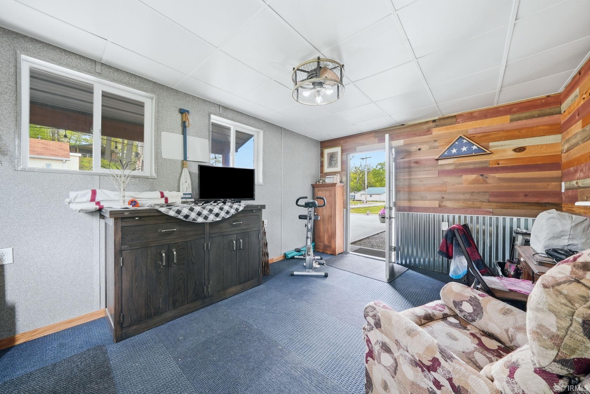 90 133 Lane Lagrange IN 46761