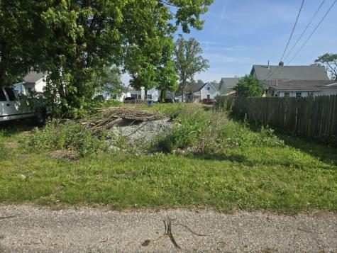 416 E South D Street Gas City IN 46933