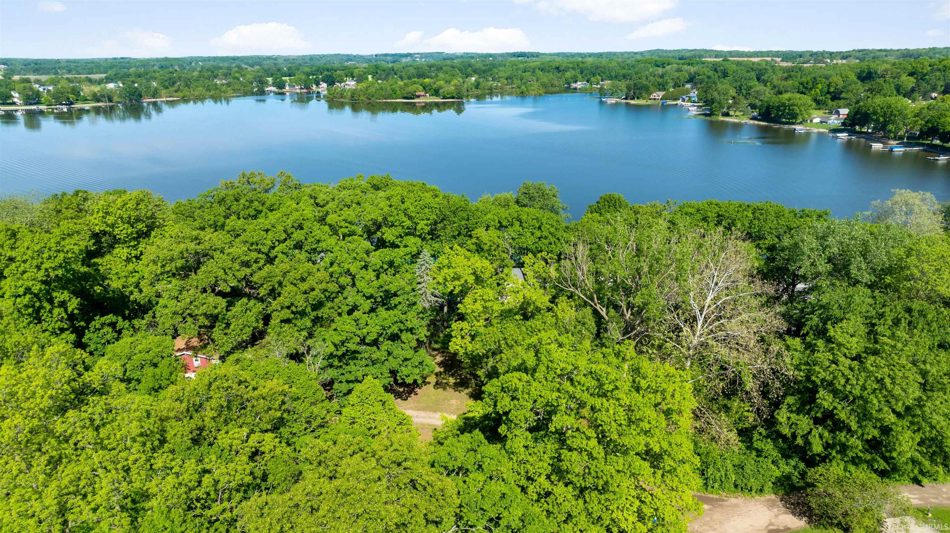 40 Ln 131c Turkey Lake Lagrange IN 46761