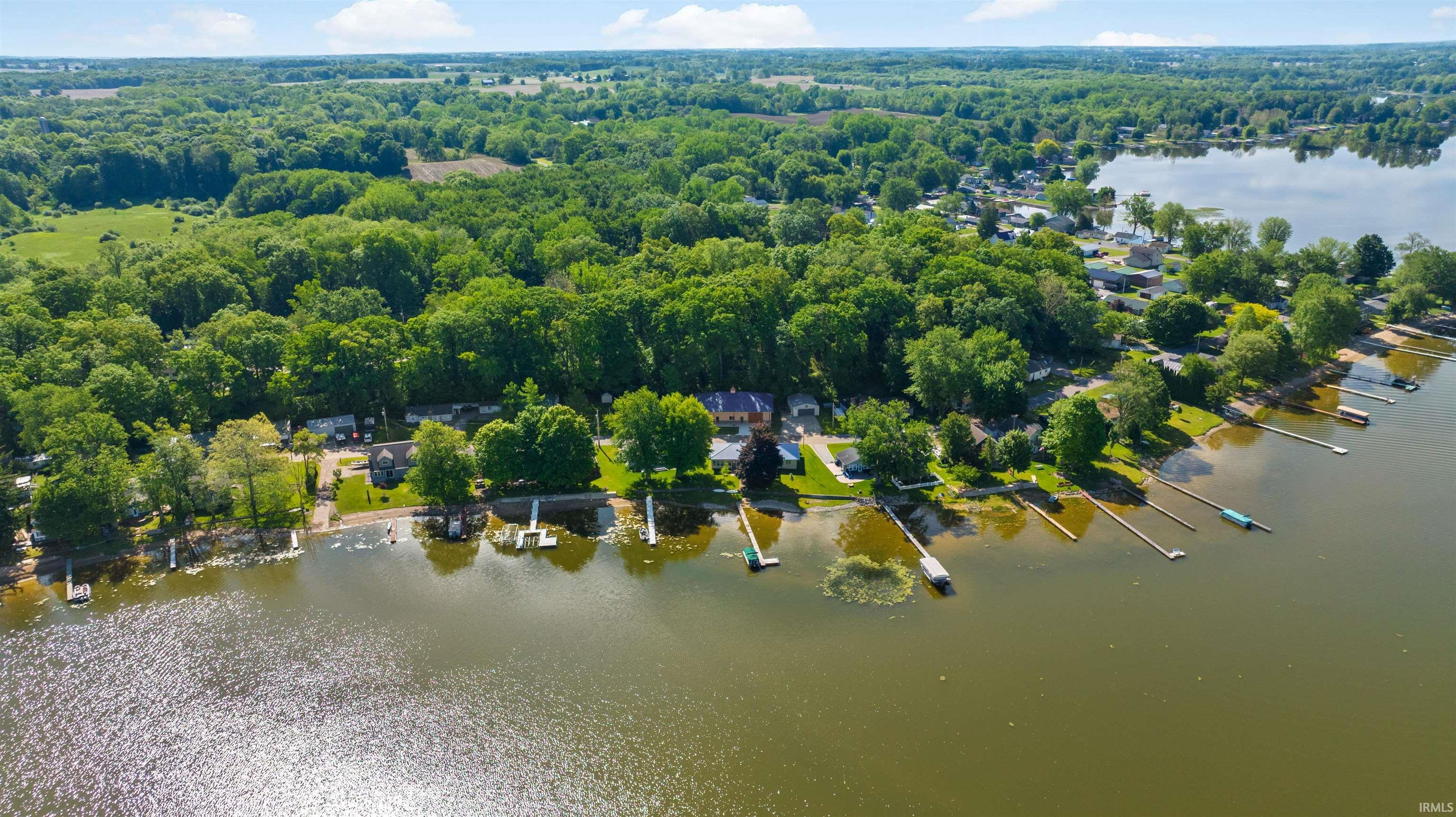 40 Ln 131c Turkey Lake Lagrange IN 46761