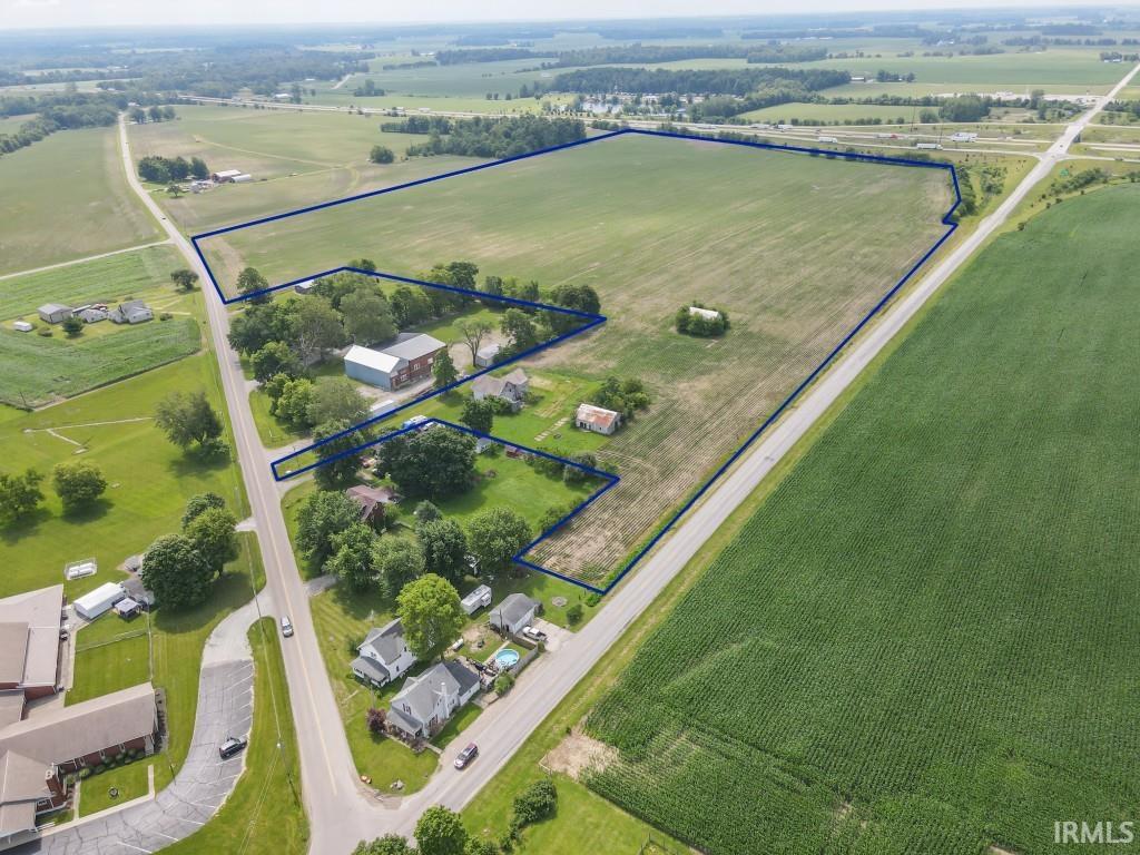 6537 E Dublin Pike Straughn IN 47387