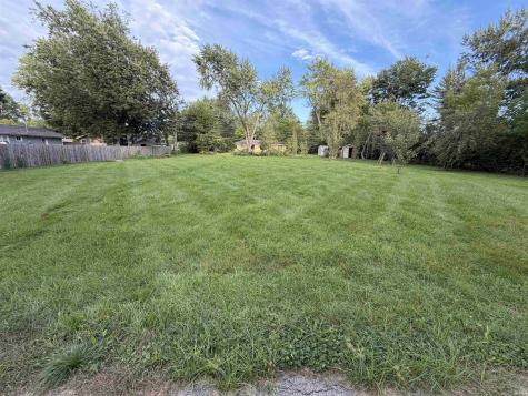 5318 Ruann Drive Fort Wayne IN 46835