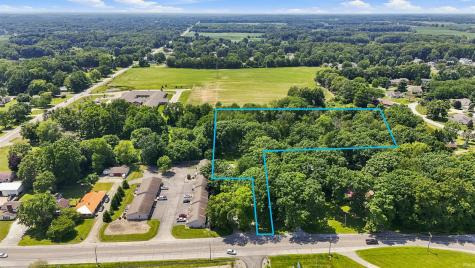 2220 Lake Avenue Plymouth IN 46563