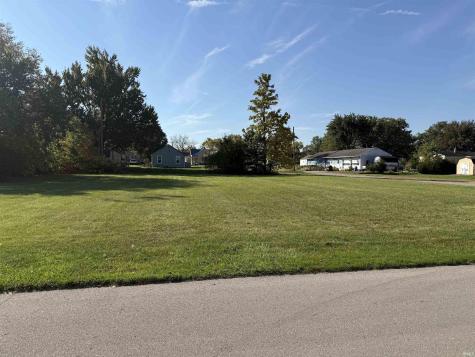 817 W Water Street Hartford City IN 47348