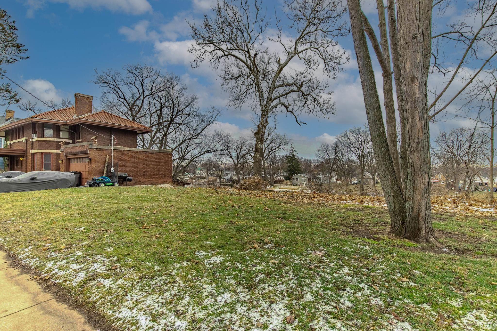 750 N Riverside Drive Elkhart IN 46514