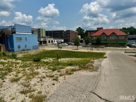 424 S Walnut Street Bloomington IN 47401