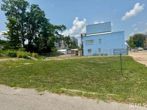 424 S Walnut Street Bloomington IN 47401