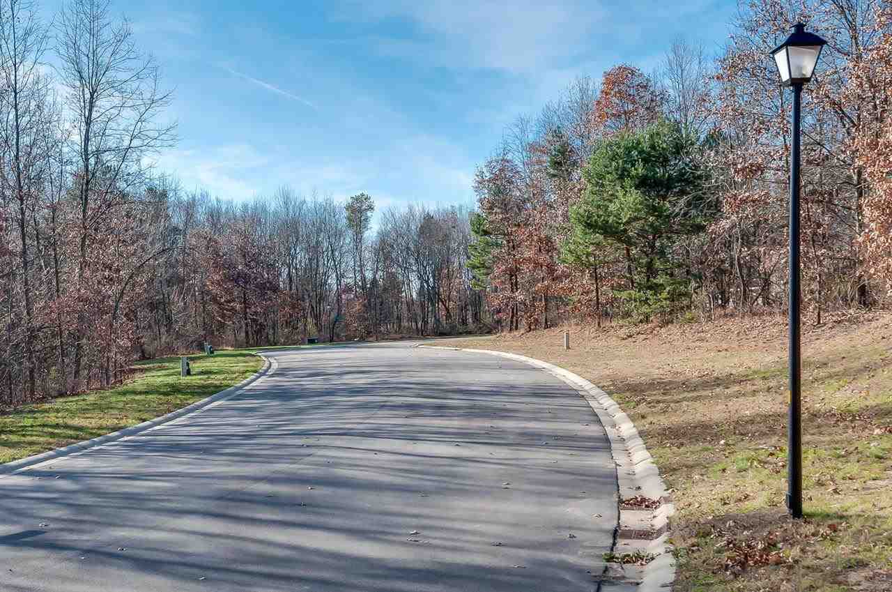 50890 Summit Ridge Trail South Bend IN 46628