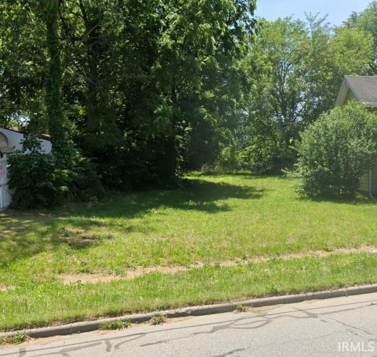 1728 Prairie Avenue South Bend IN 46613